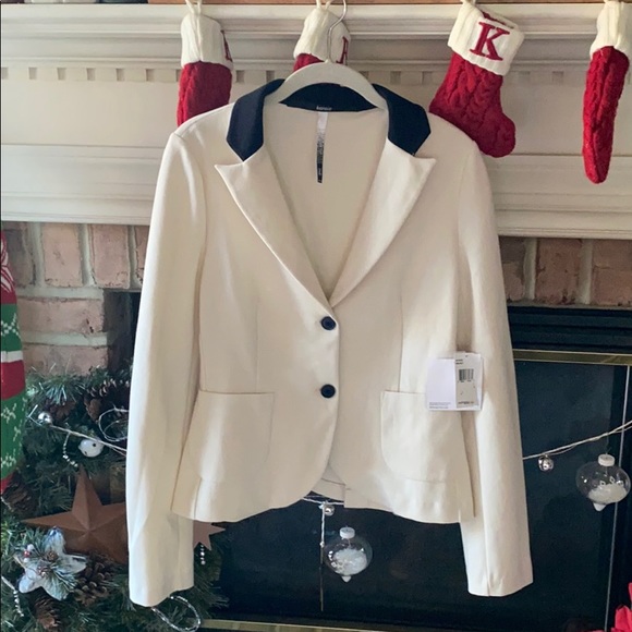 Kensie Jackets & Blazers - Kensie Ponte Blazer sweater cream black Large NWT